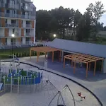 Feniks Lux 2+2