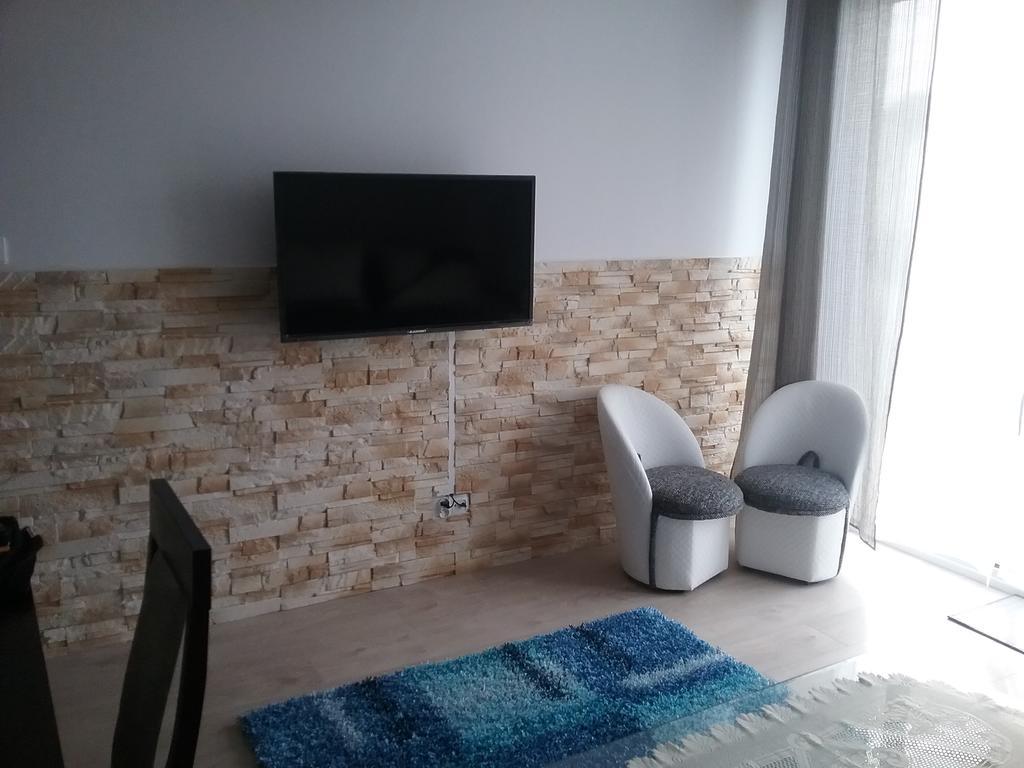 Feniks Lux 2+2 Kołobrzeg