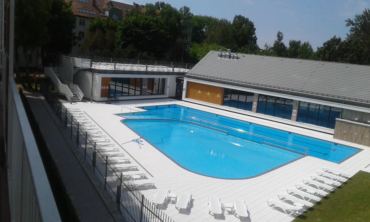 Feniks Lux 2+2 *