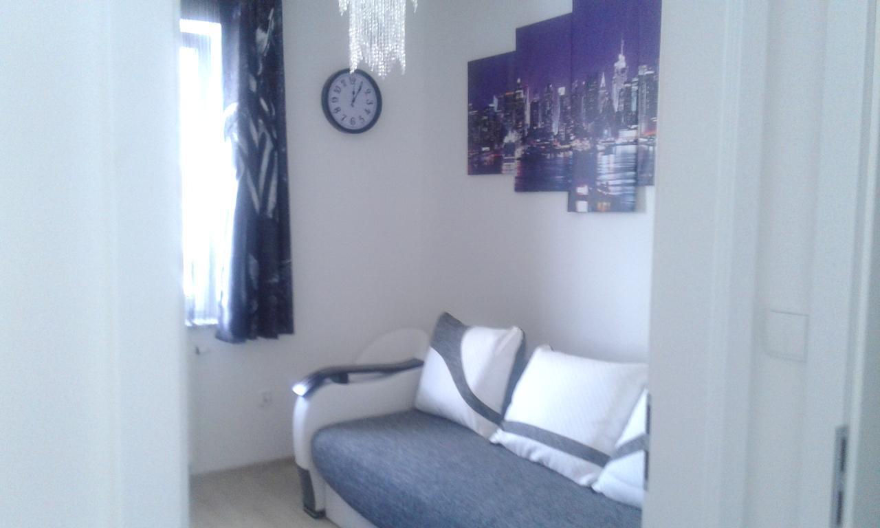 Apartament Feniks Lux 2+2 *