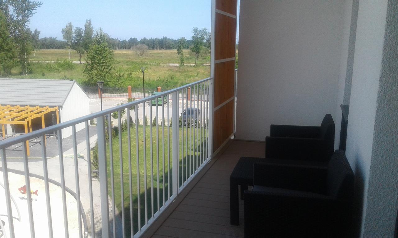 Feniks Lux 2+2 *